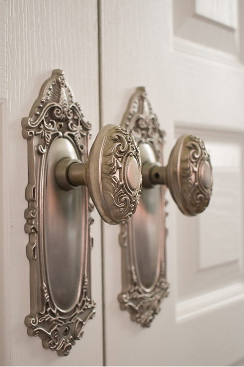 one-year anniversary suite: closet doorknobs