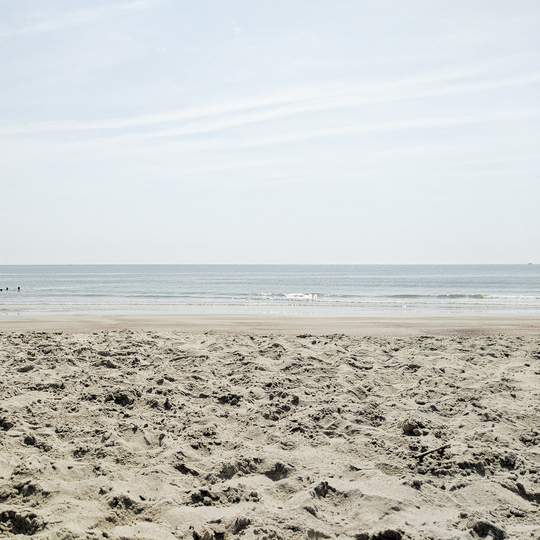 one-year anniversary beach day